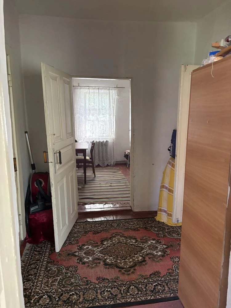 4-bedroom House for Sale in the Metallurg District