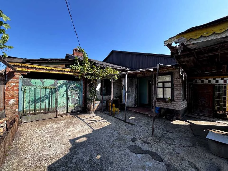 House. Yakov Belyevцева Street, Kryvyi Rih