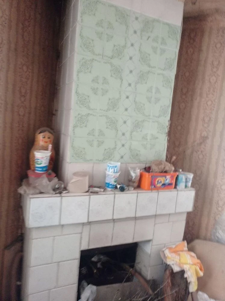 Продам дачну ділянку з будинком