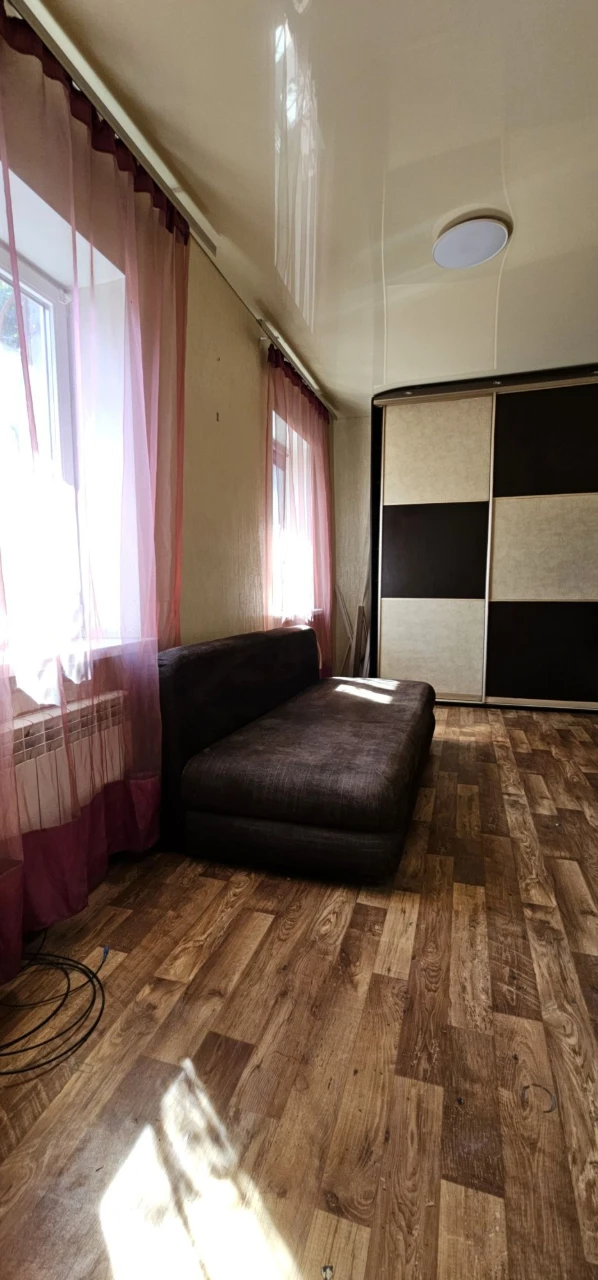 Продаж будинку. Житловий сертифікат.