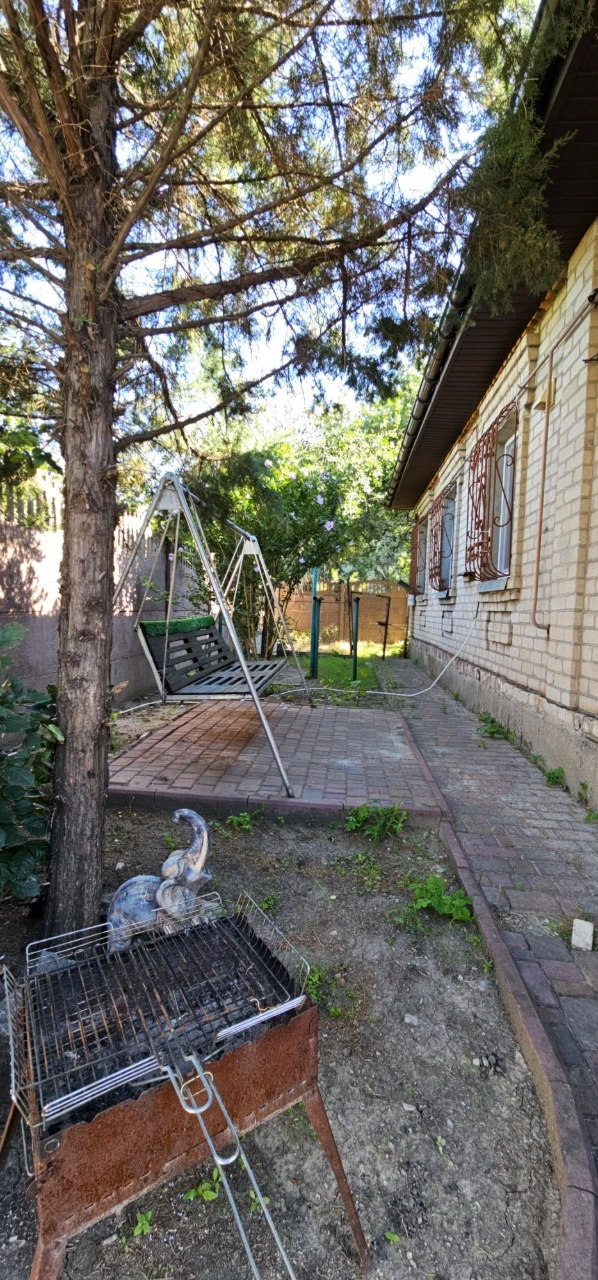 Продаж будинку. Житловий сертифікат.