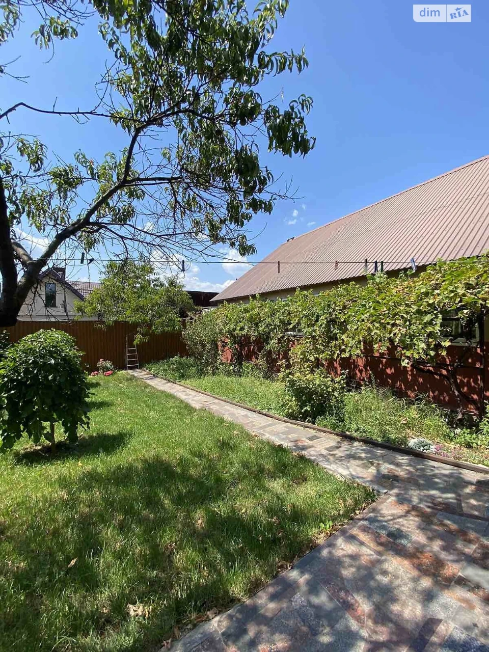 Sale of House in Dovzhinsky