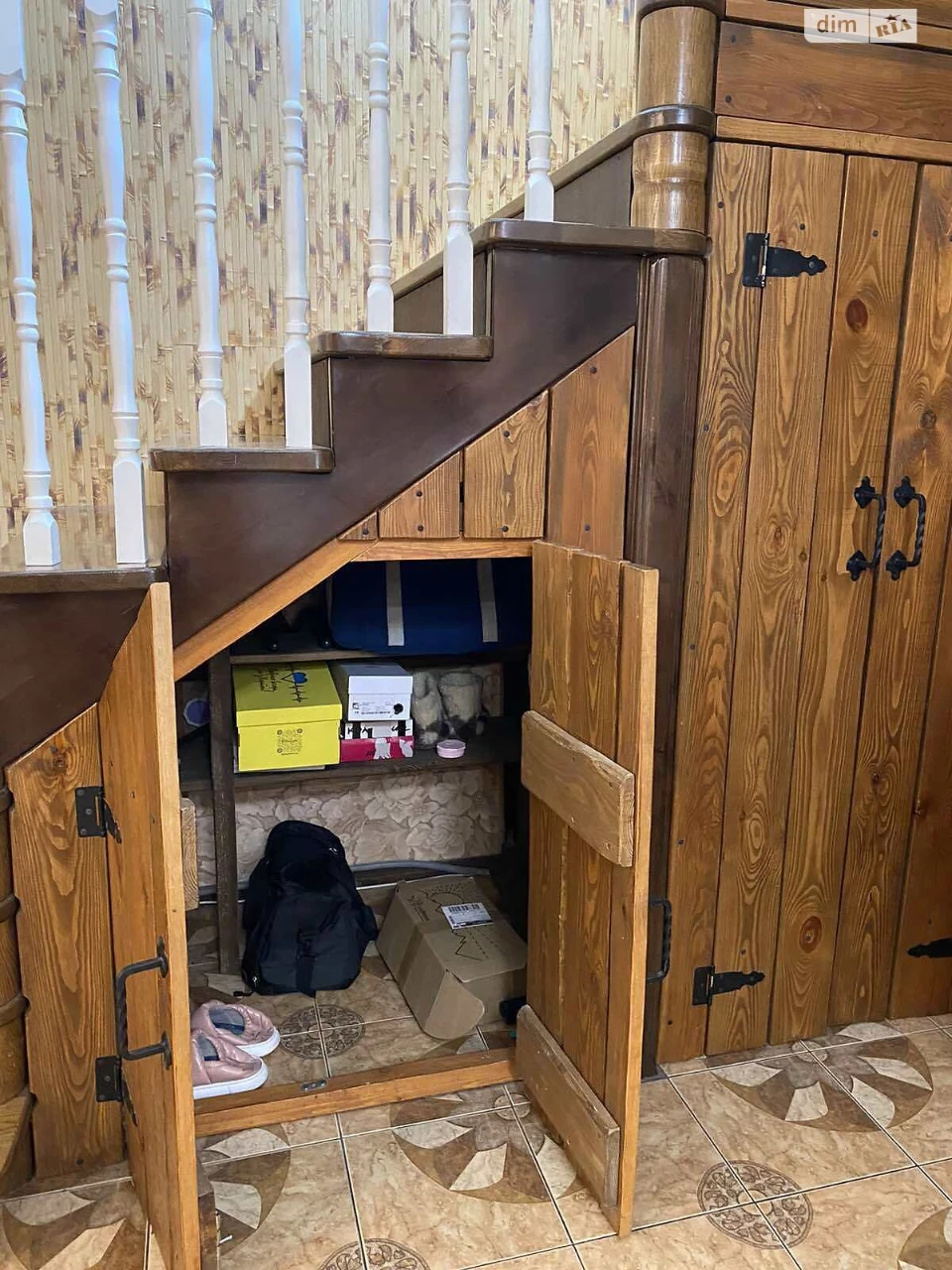 Sale of House in Dovzhinsky