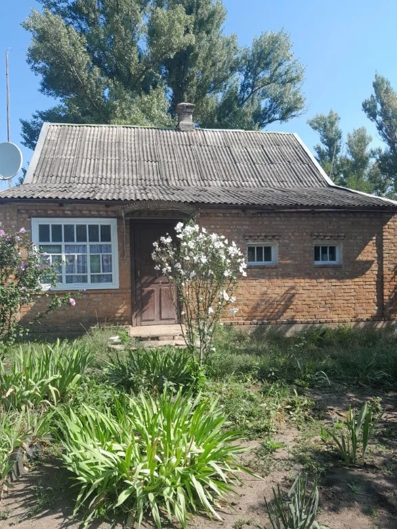 For sale house in the village of Gorky