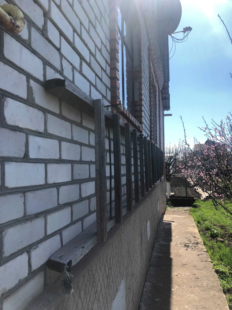 For Sale: Two-story house in Radgospne village, Kryvorizh Region