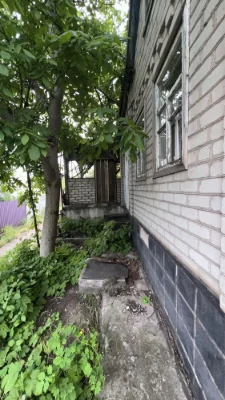 Cottage in the city limits