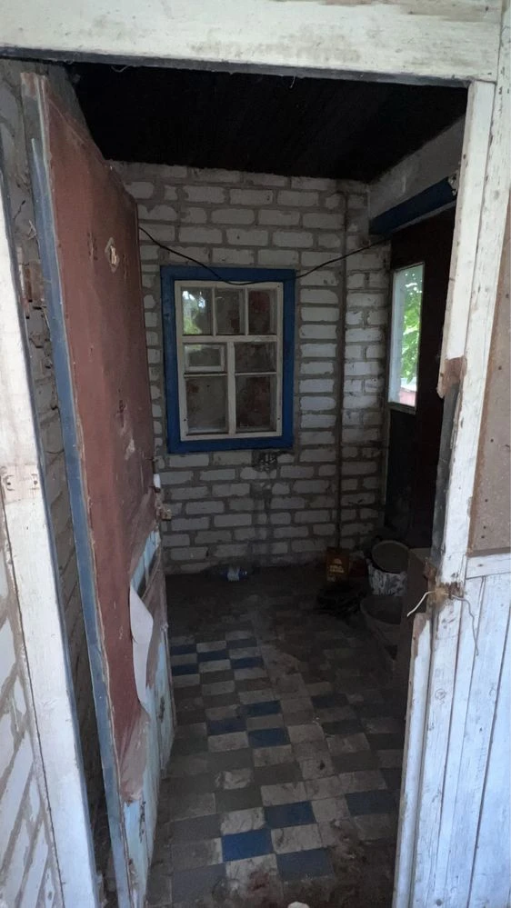 Cottage in the city limits