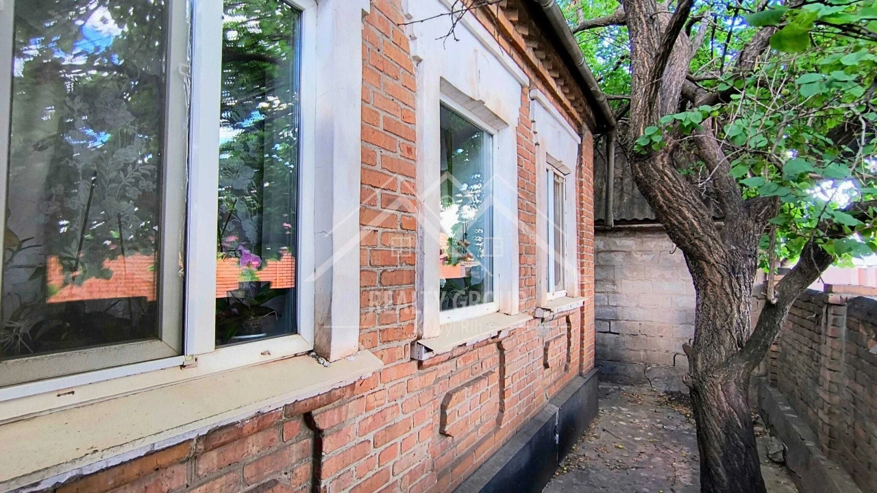 FOR SALE House in Metallurgic District