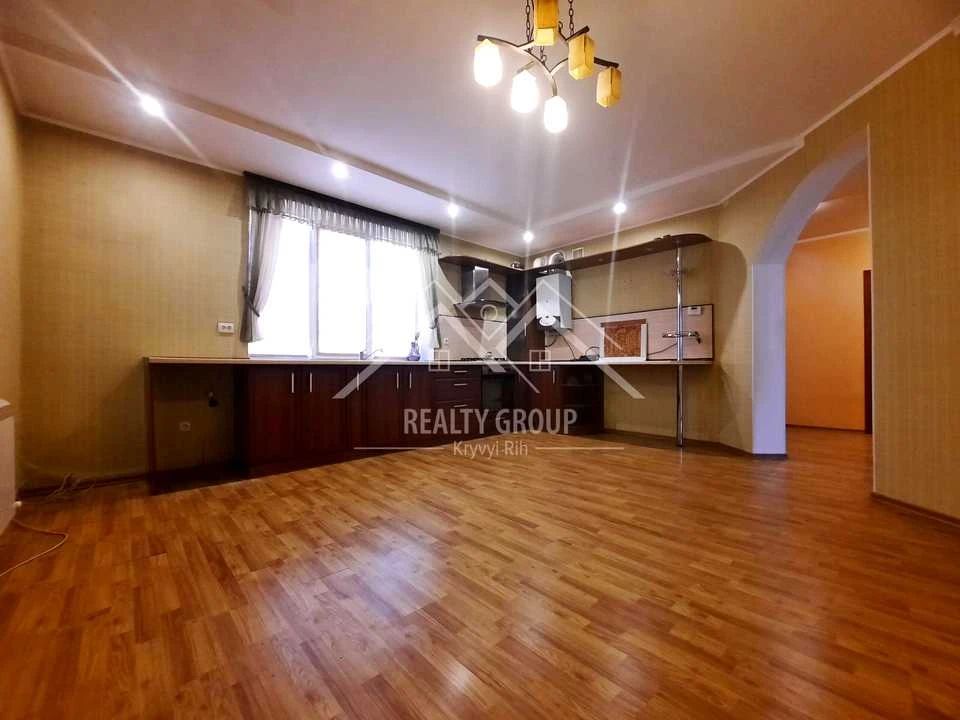House. Viktor Goshkevych Street, Kryvyi Rih