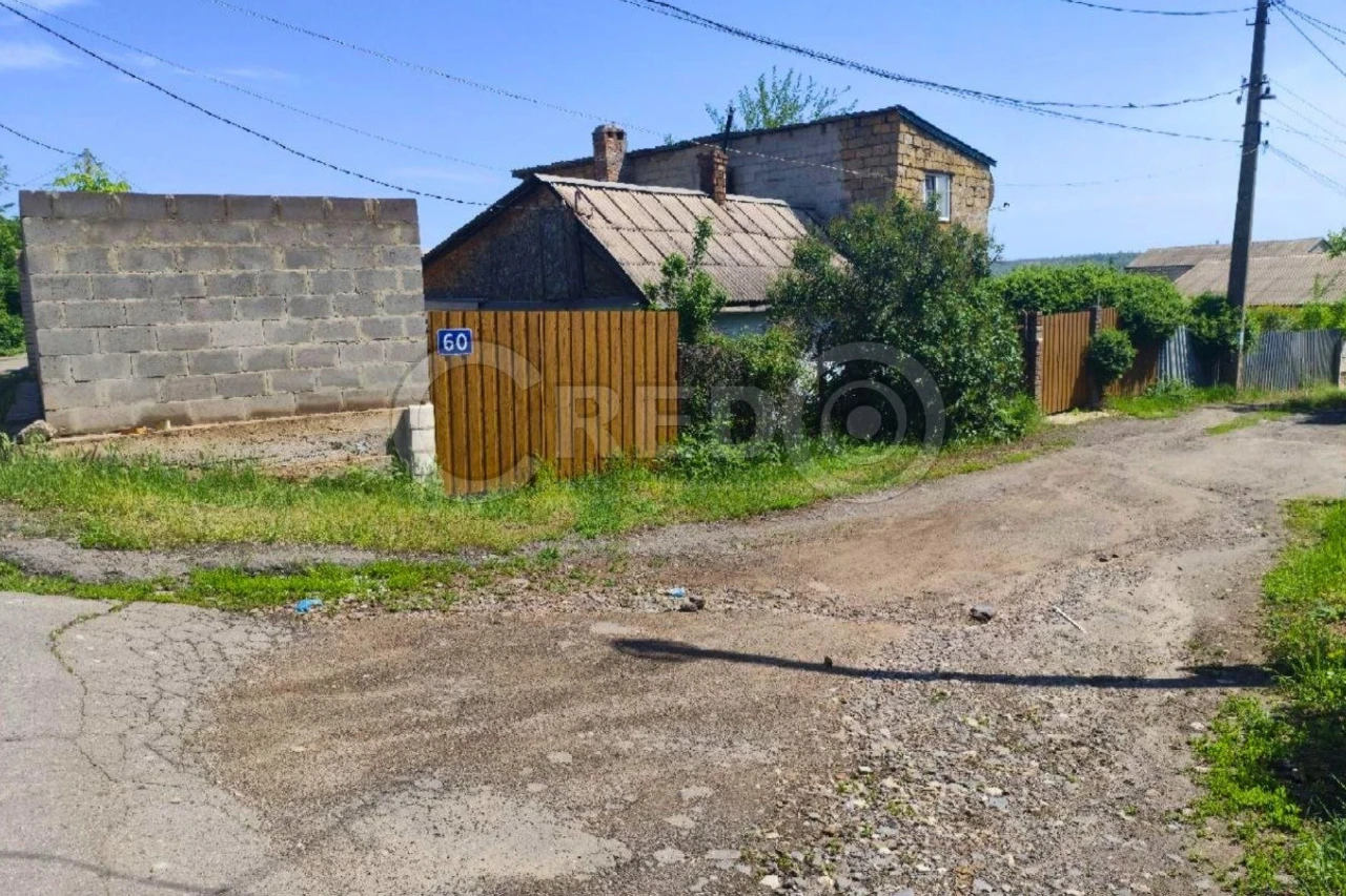Продаж будинку в Центрально-Міському районі.