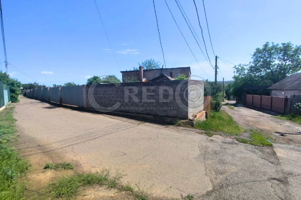Продаж будинку в Центрально-Міському районі.
