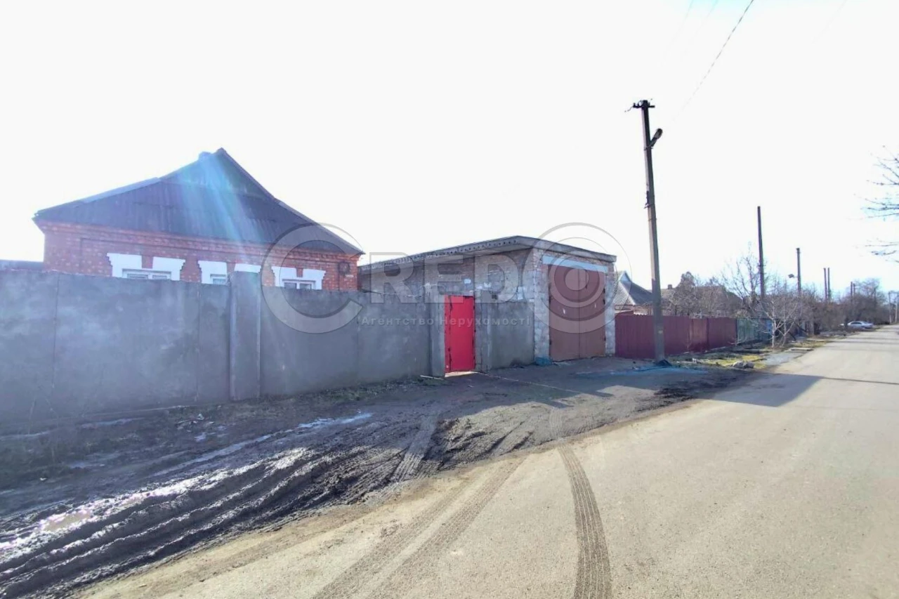 Продаж будинку. Металургійний район. Червона.