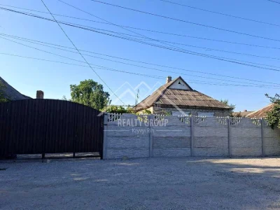 Будинок. Кривий Ріг, Добра вул. (Невельська)