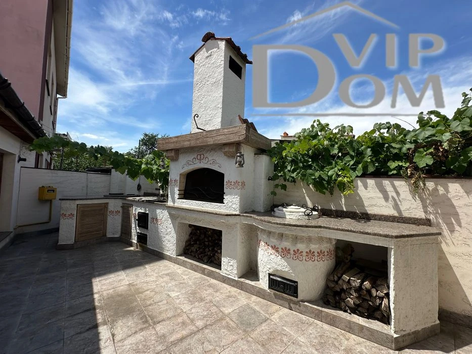 House in Arcadia, Exclusive AN, Kamanina, Levanevsky, Krasny