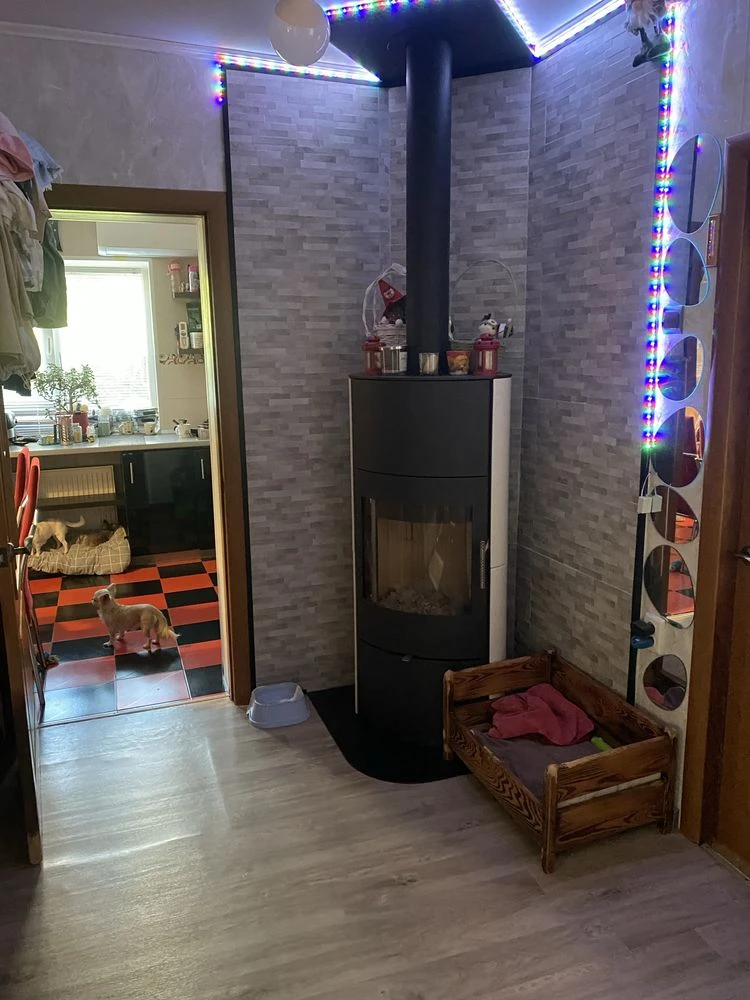 House for sale in district 17 кв