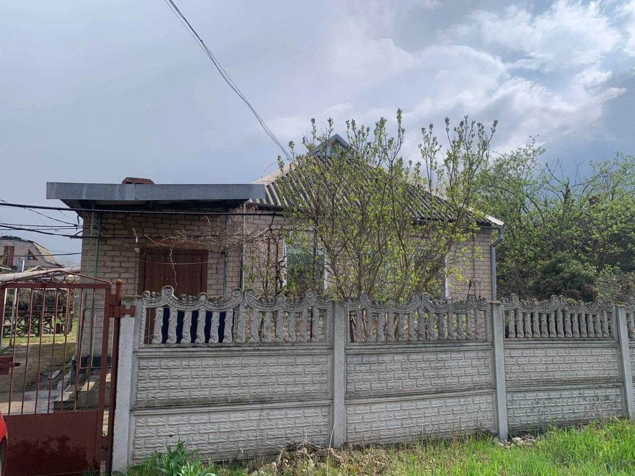 Продаж будинку в Довгинцівському р-ні, вул. Вартових Неба