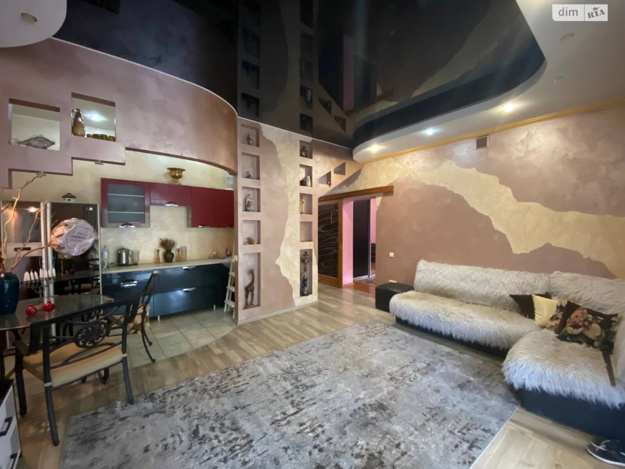 Country House for Sale