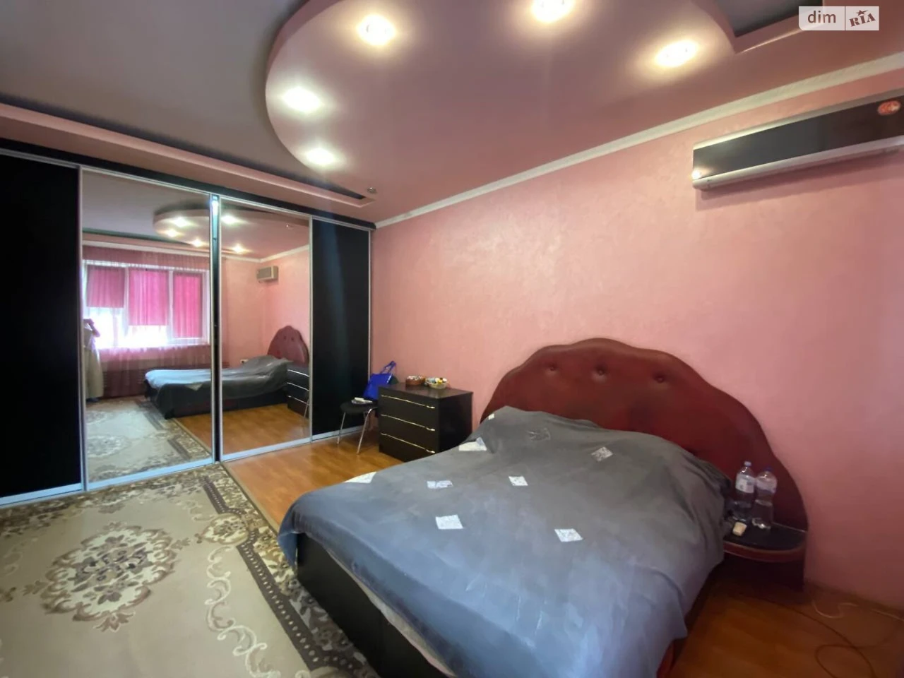 Country House for Sale