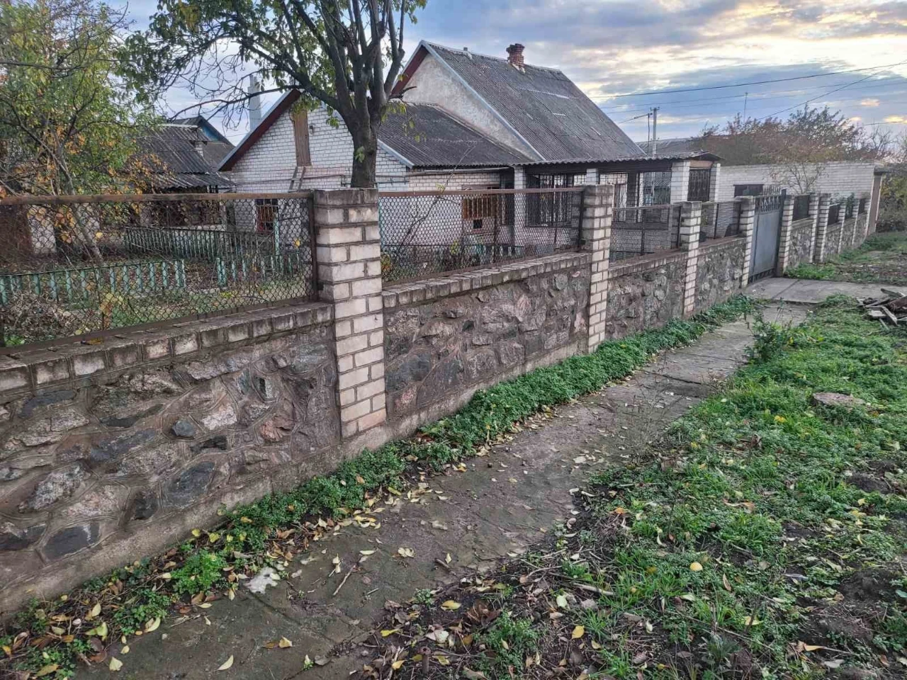 House for sale in Karachunas