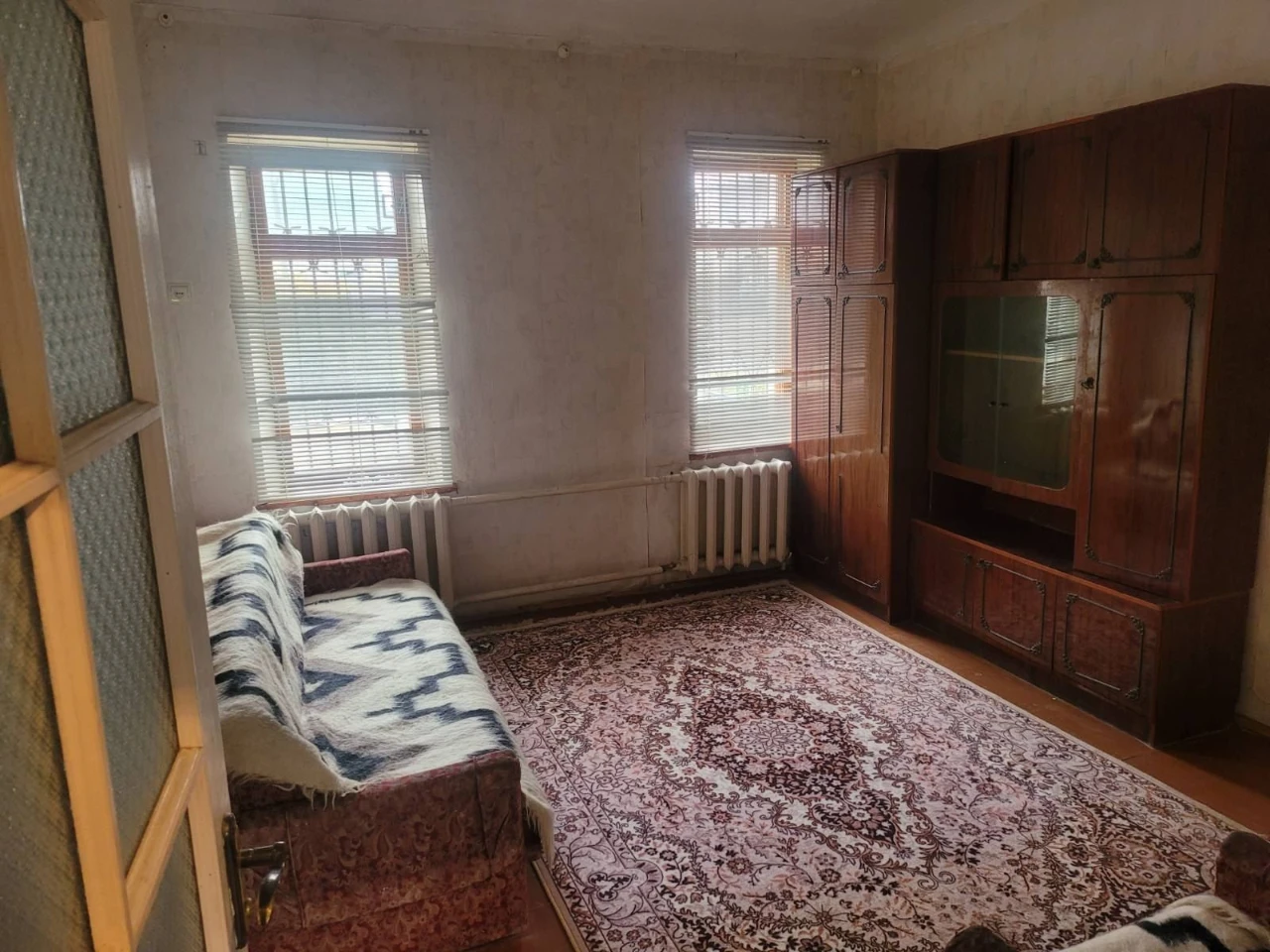 House for sale in Karachunas