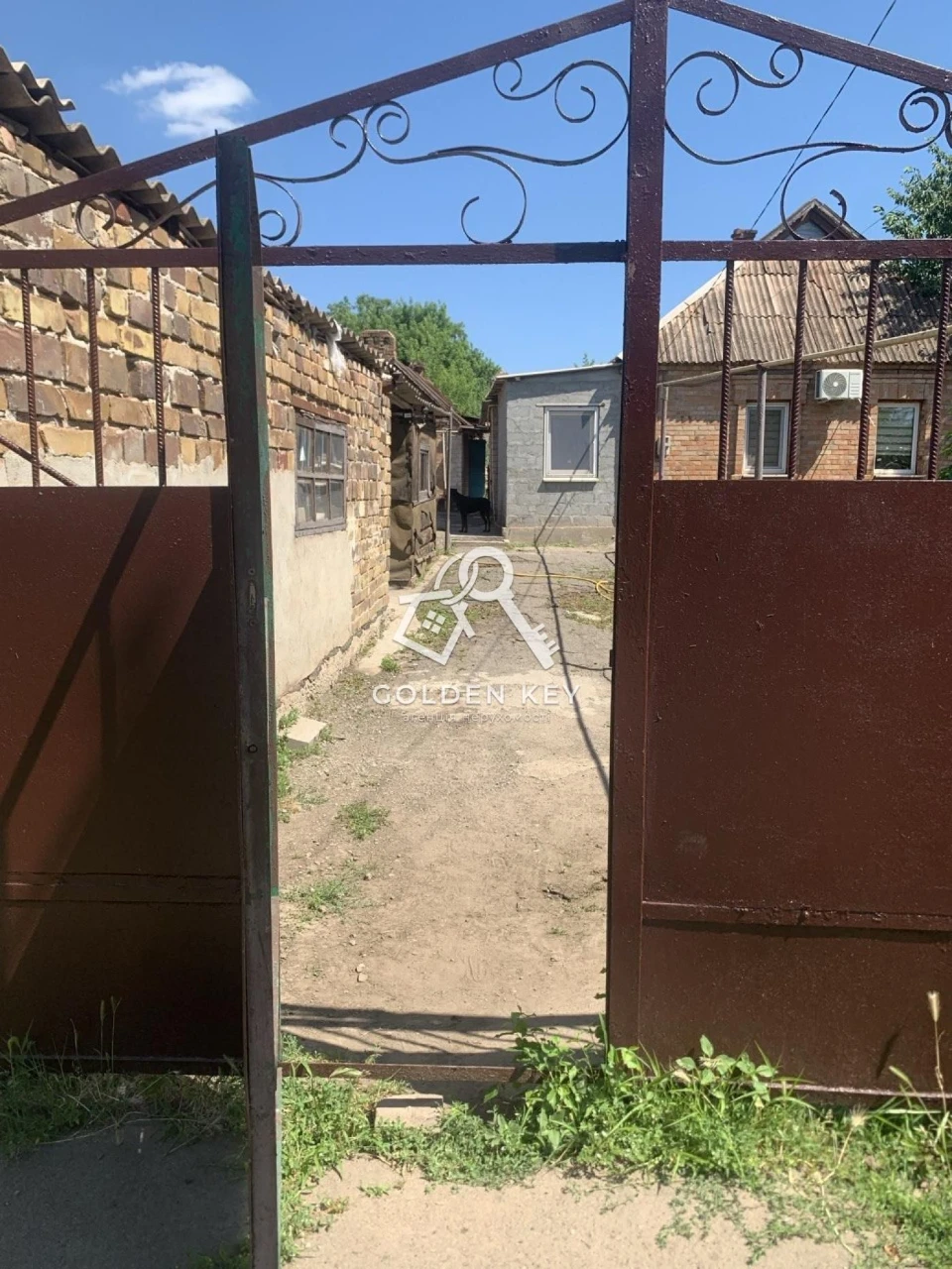 House for Sale in Central District