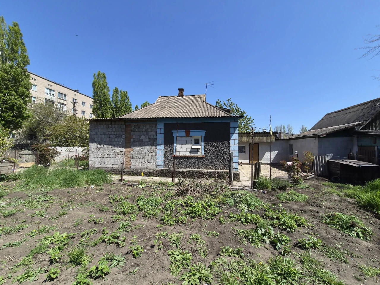 Продаж будинку. Дружба. Гарне місце.