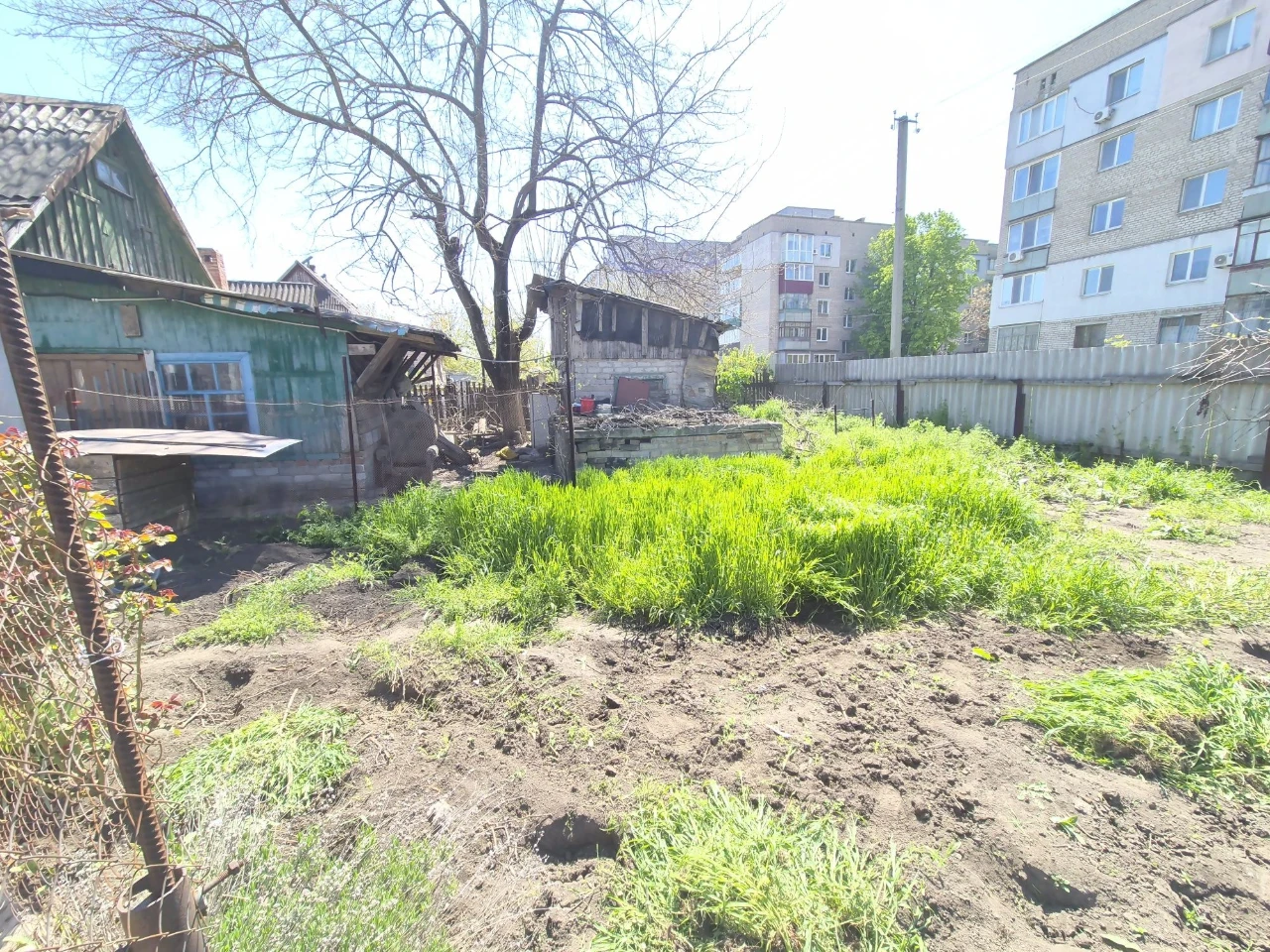 Продаж будинку. Дружба. Гарне місце.