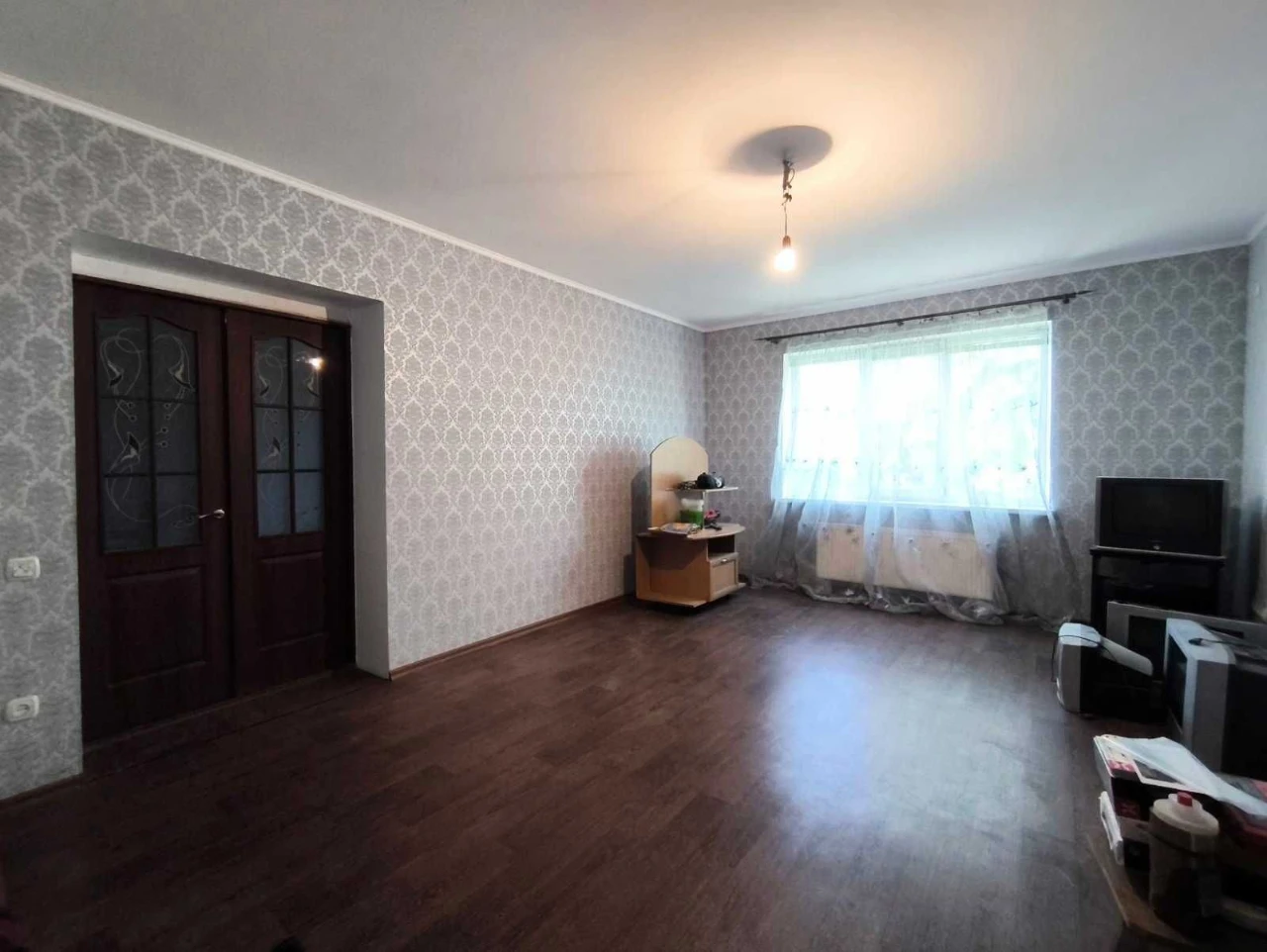 Продам котедж. Зупинка "Мальовнича".