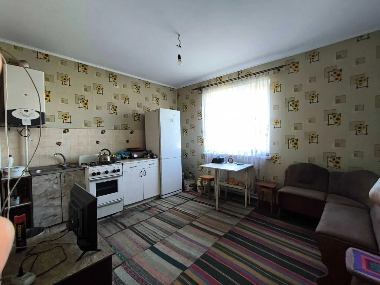 Продам котедж. Зупинка "Мальовнича".