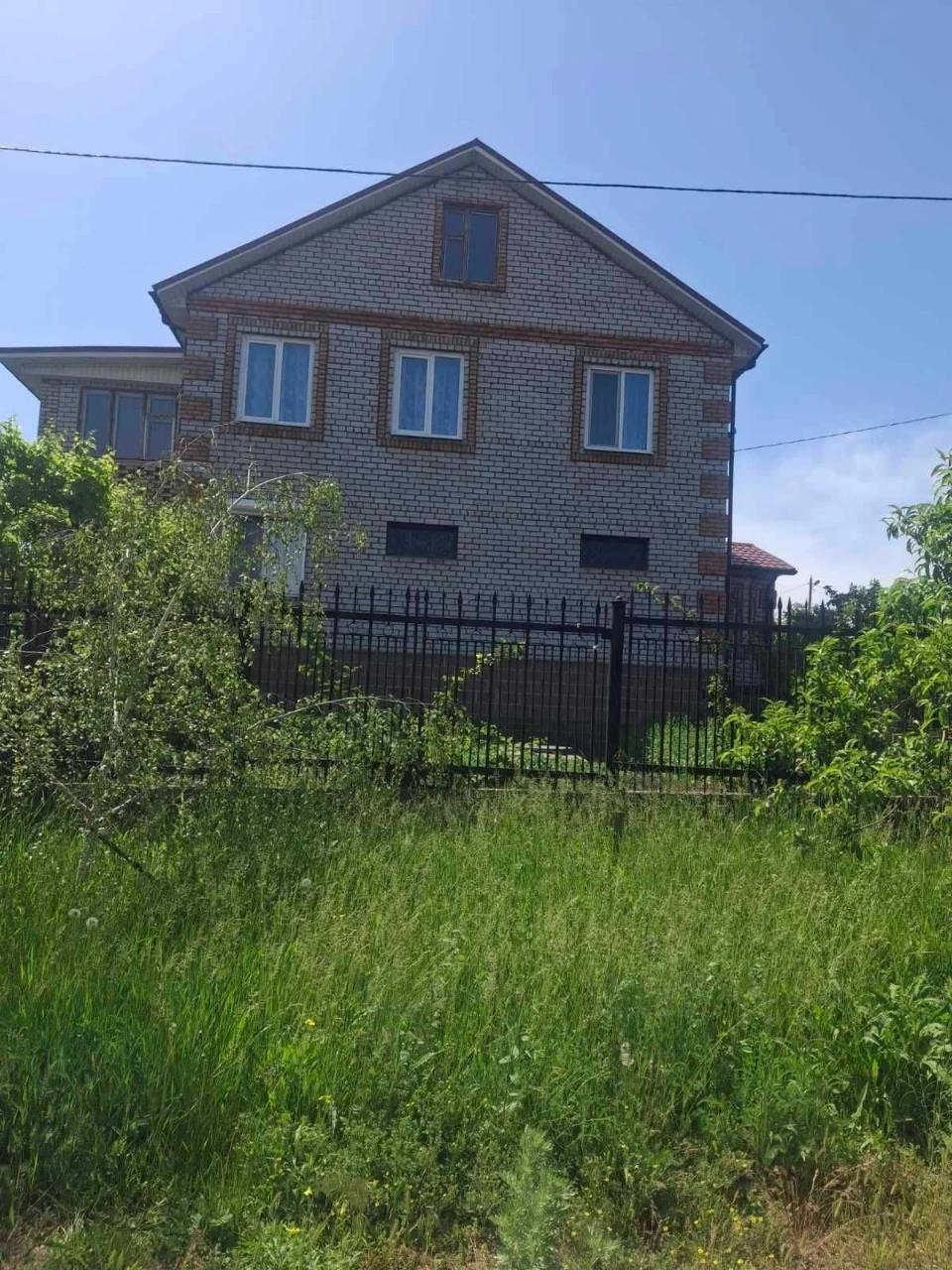 Продається 2-х пов. добротний будинок "Зарічний", "Соколовка