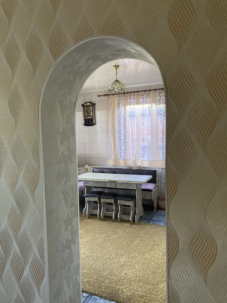 For sale: House with a shop (commercial property) in a city area