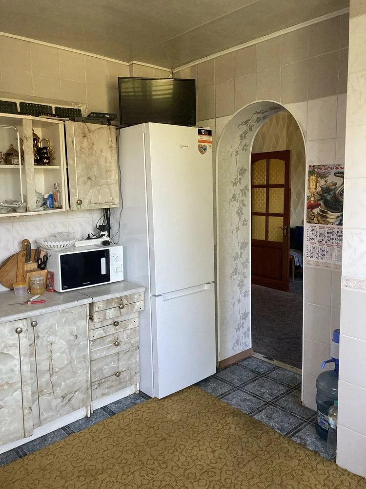 For sale: House with a shop (commercial property) in a city area