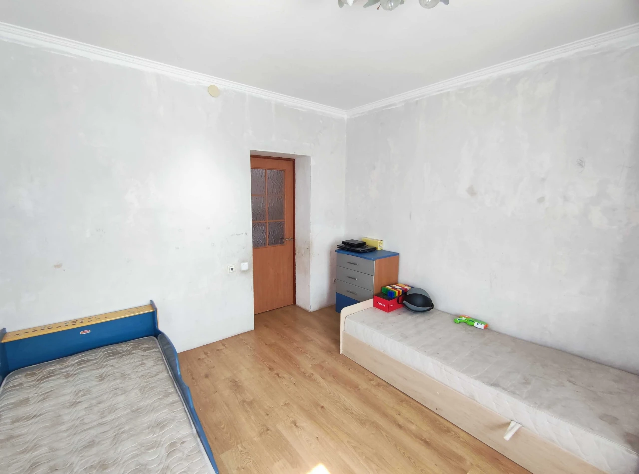 Продам дом в районе Дружбы.