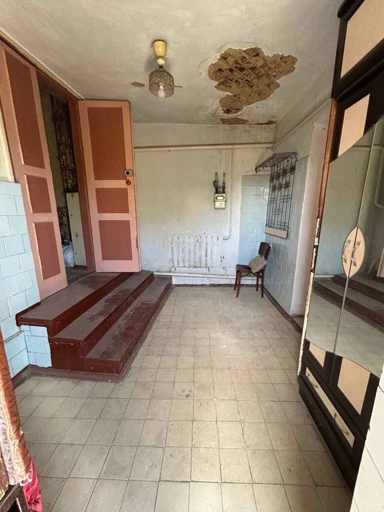 For sale, private sector, MOP district