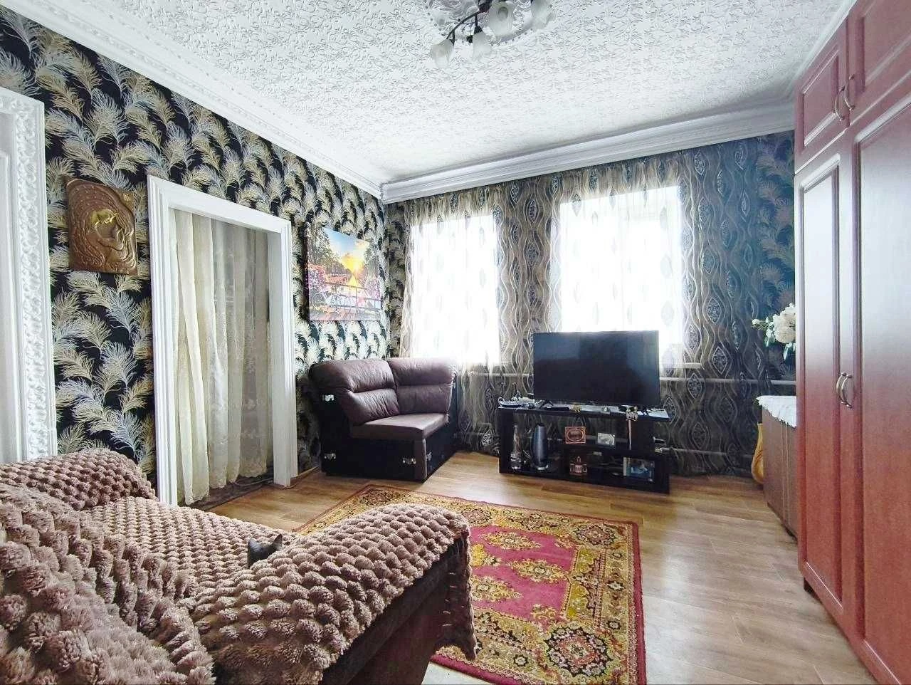 Продам будинок. Зупинка "Мальовнича"