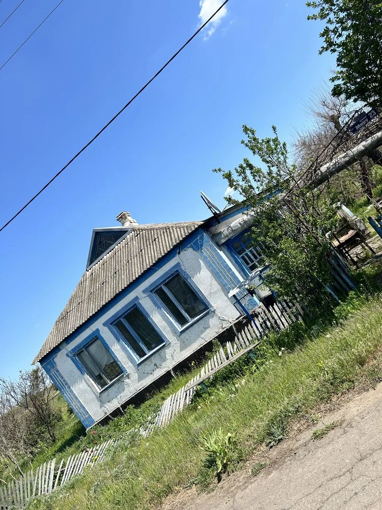 Дом в Ингулецком раене , село Розовка
