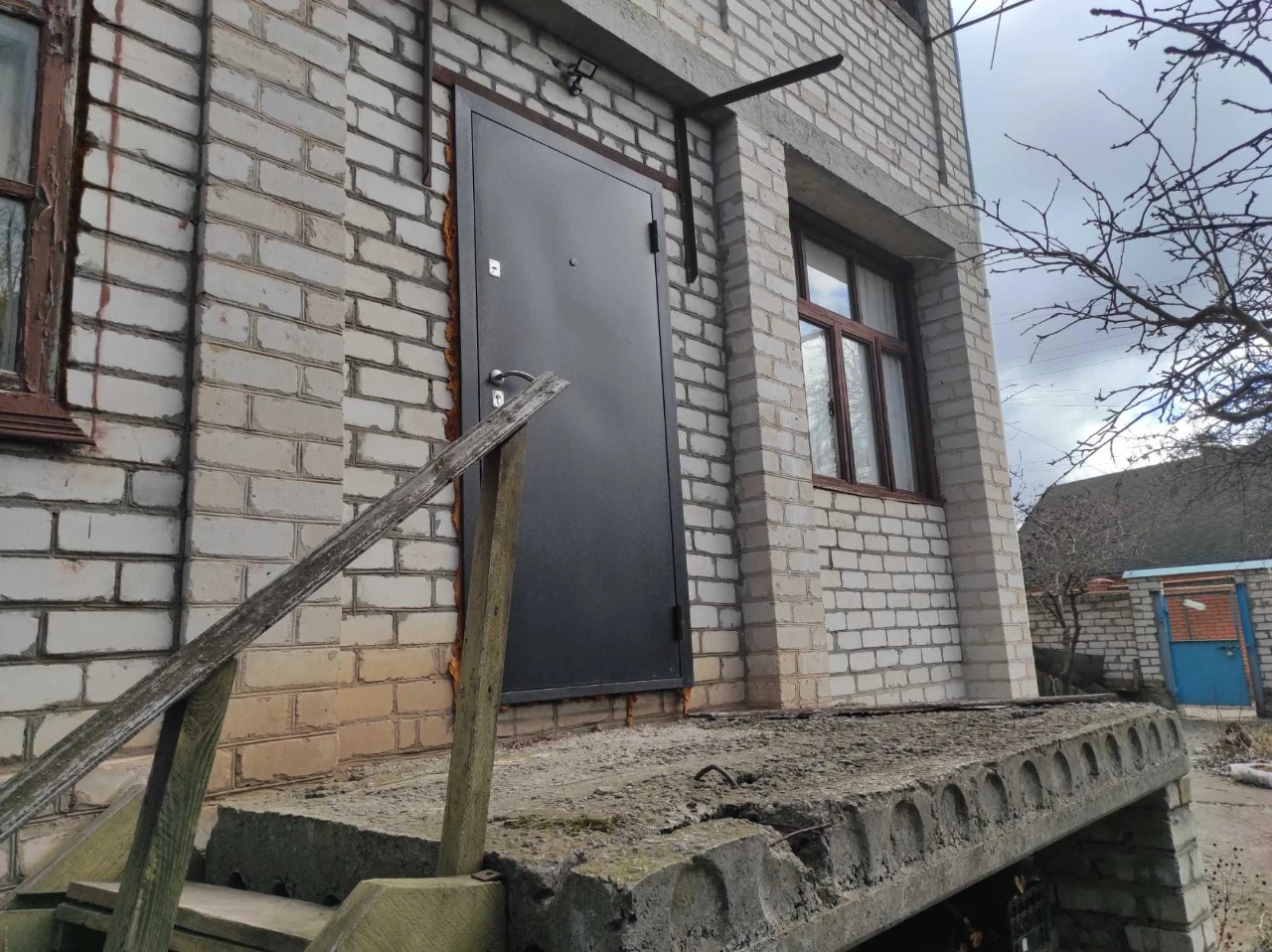 For Sale: Two-Story House on Zarychnoye