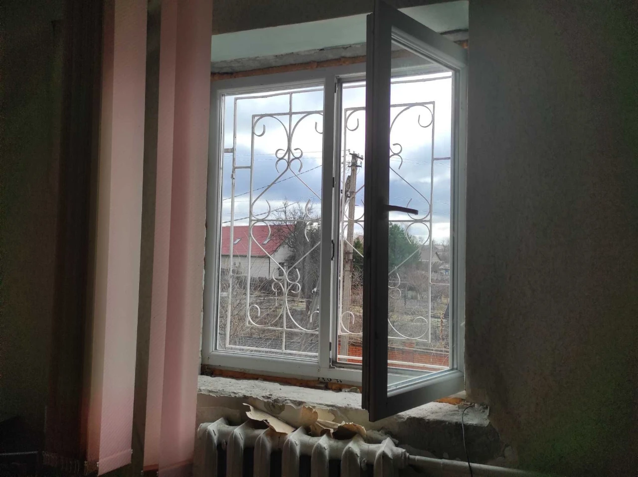For Sale: Two-Story House on Zarychnoye