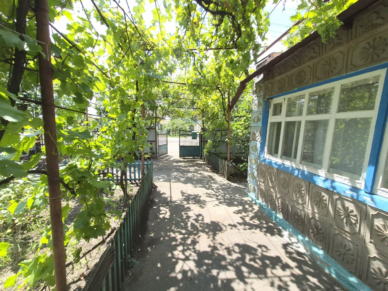 House for sale. Microdistrict. Yuliyevna. Vladislav Revna Street