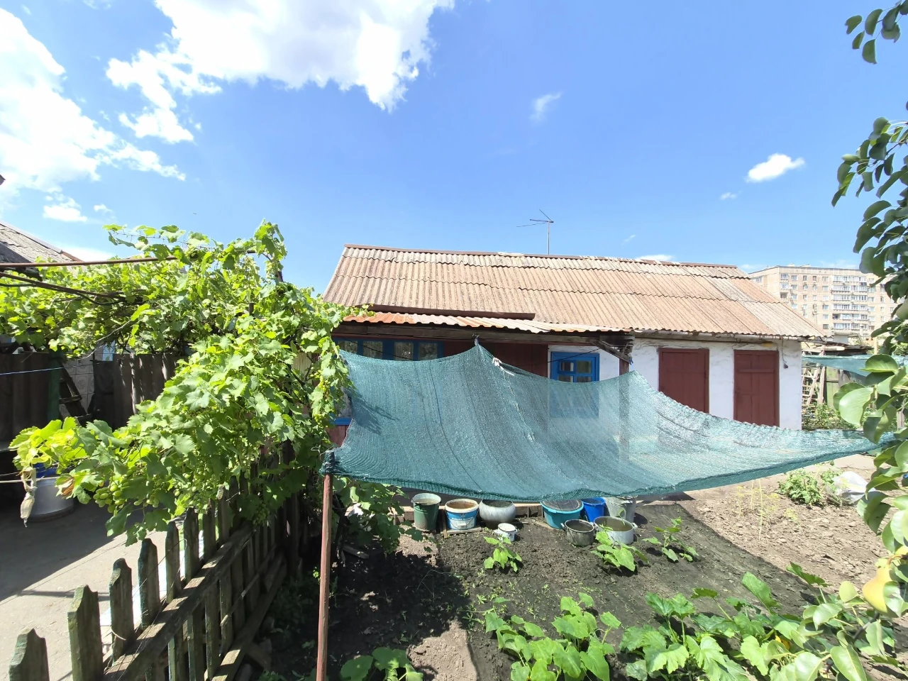 House for sale. Microdistrict. Yuliyevna. Vladislav Revna Street