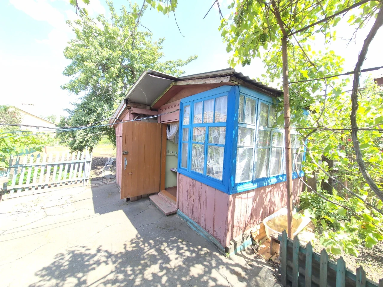 House for sale. Microdistrict. Yuliyevna. Vladislav Revna Street