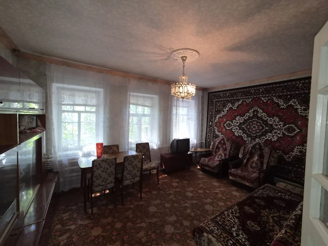 House for sale. Microdistrict. Yuliyevna. Vladislav Revna Street