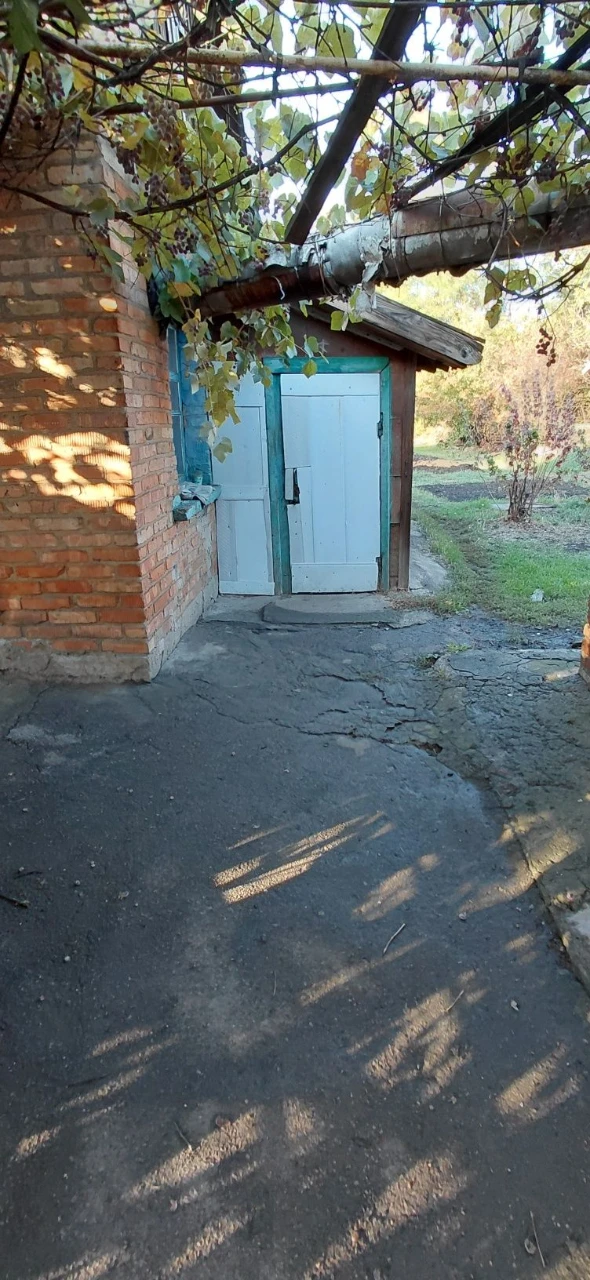 House for sale, Kryvyi Rih, village of Romaniwka, near the 17th district,