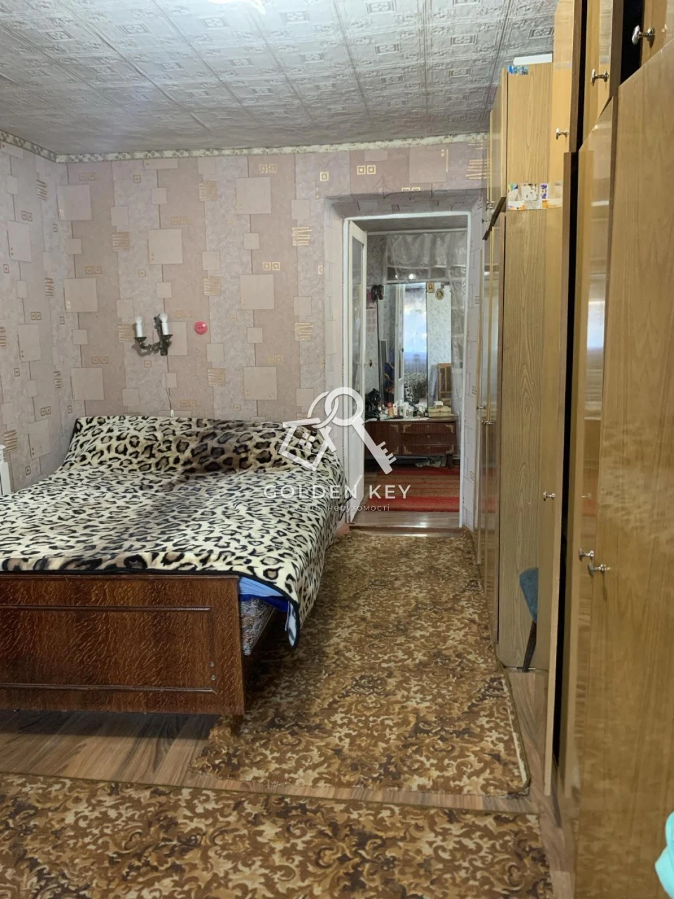 Продаж будинку із ділянкою 20 сот.