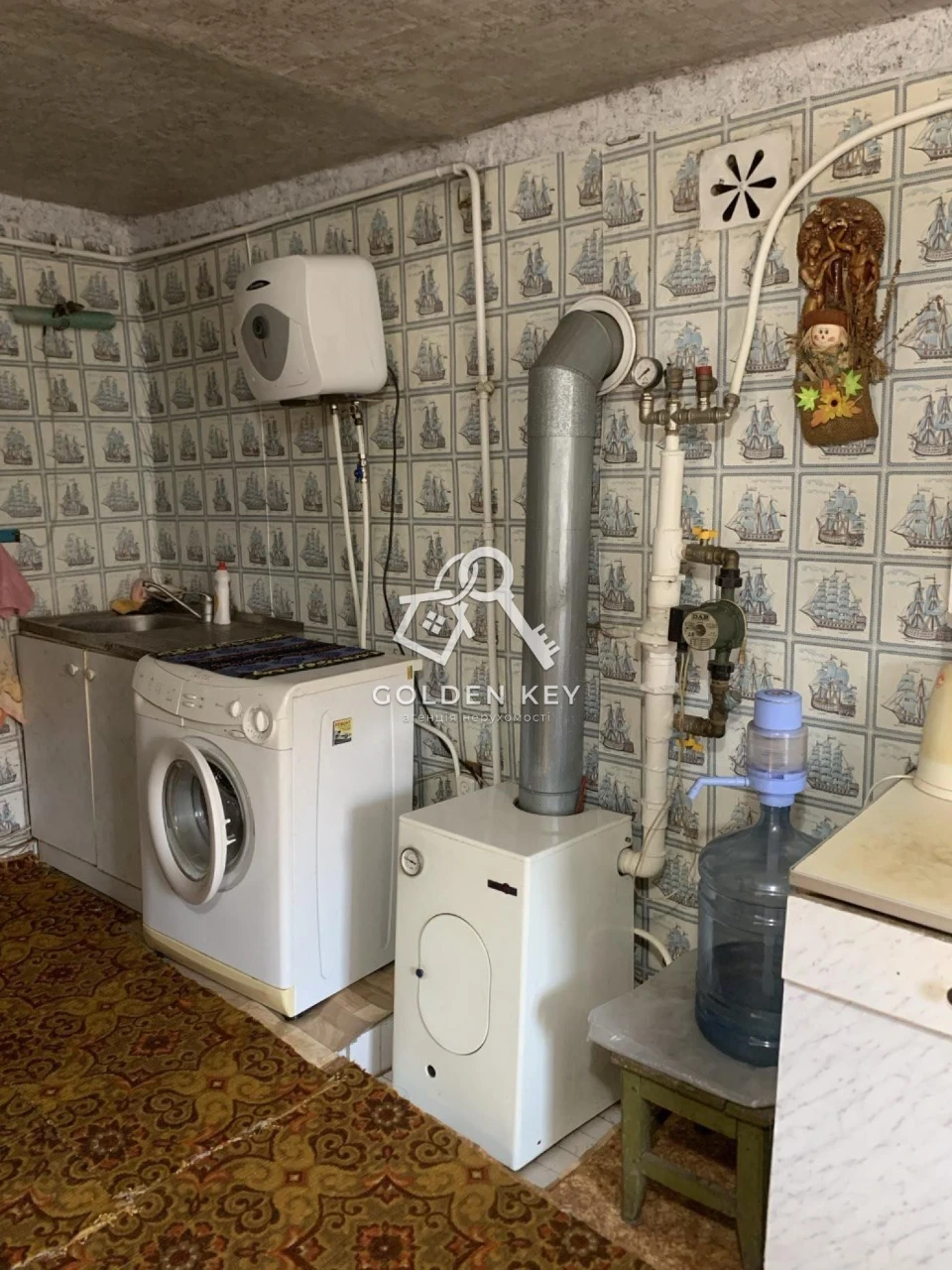 Продаж будинку із ділянкою 20 сот.