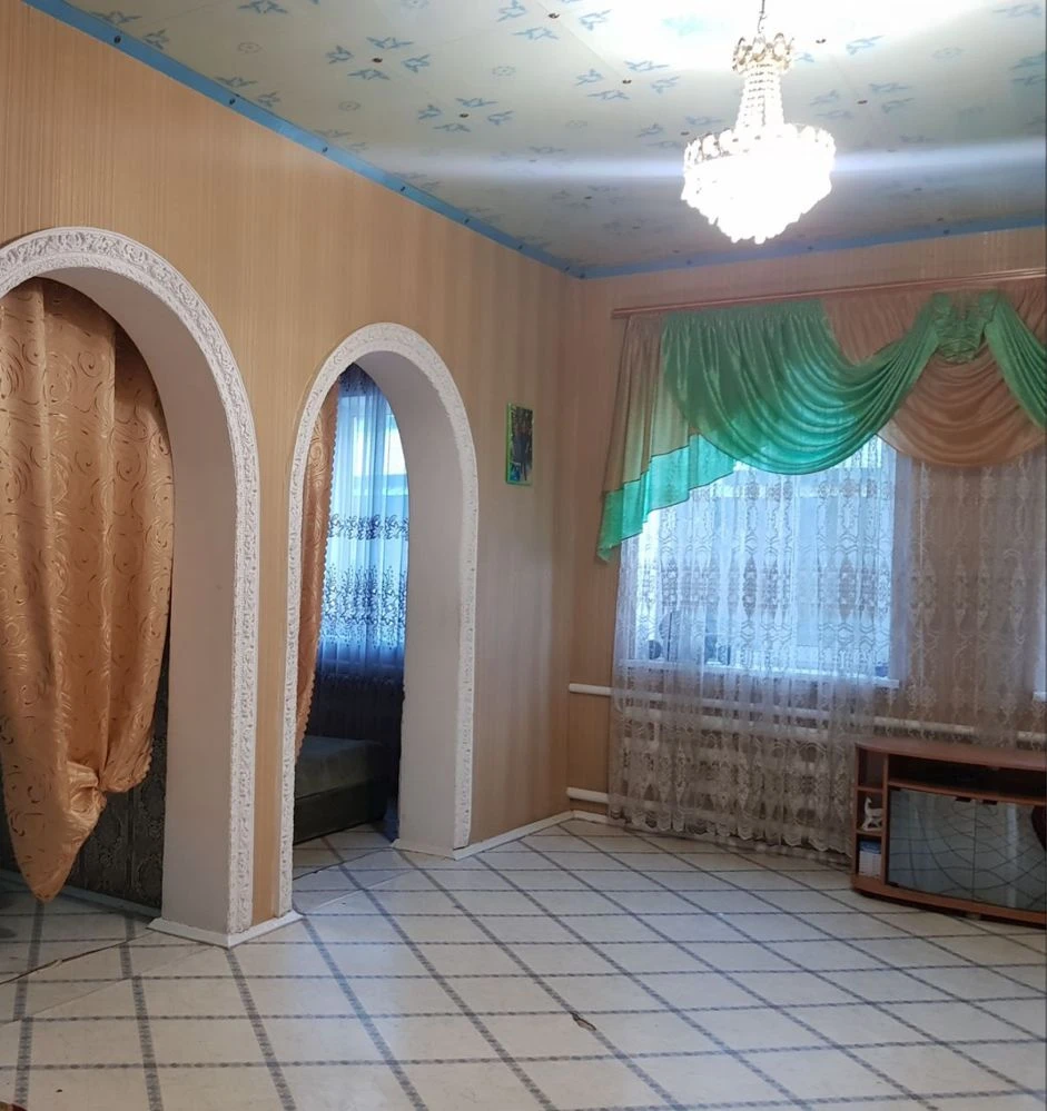 Продам будинок 10х12 (180М2)Зарічний  вул Берегова