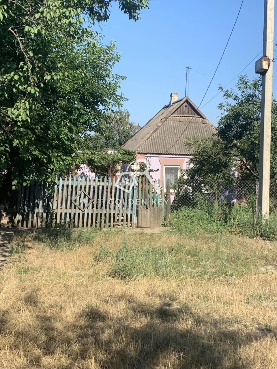 Продаж будинку з ремонтом на Осичках
