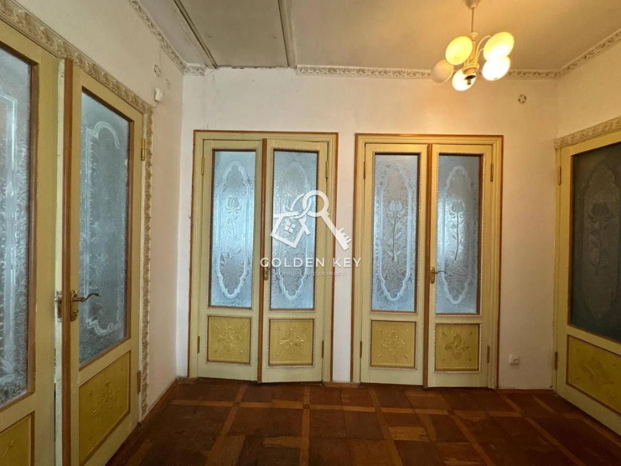 Продаж будинку з виходом до річки в Мар'янівці.