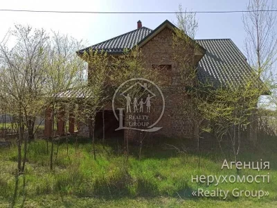 Sale of a two-story house, Karachuny (Laboratory Street)