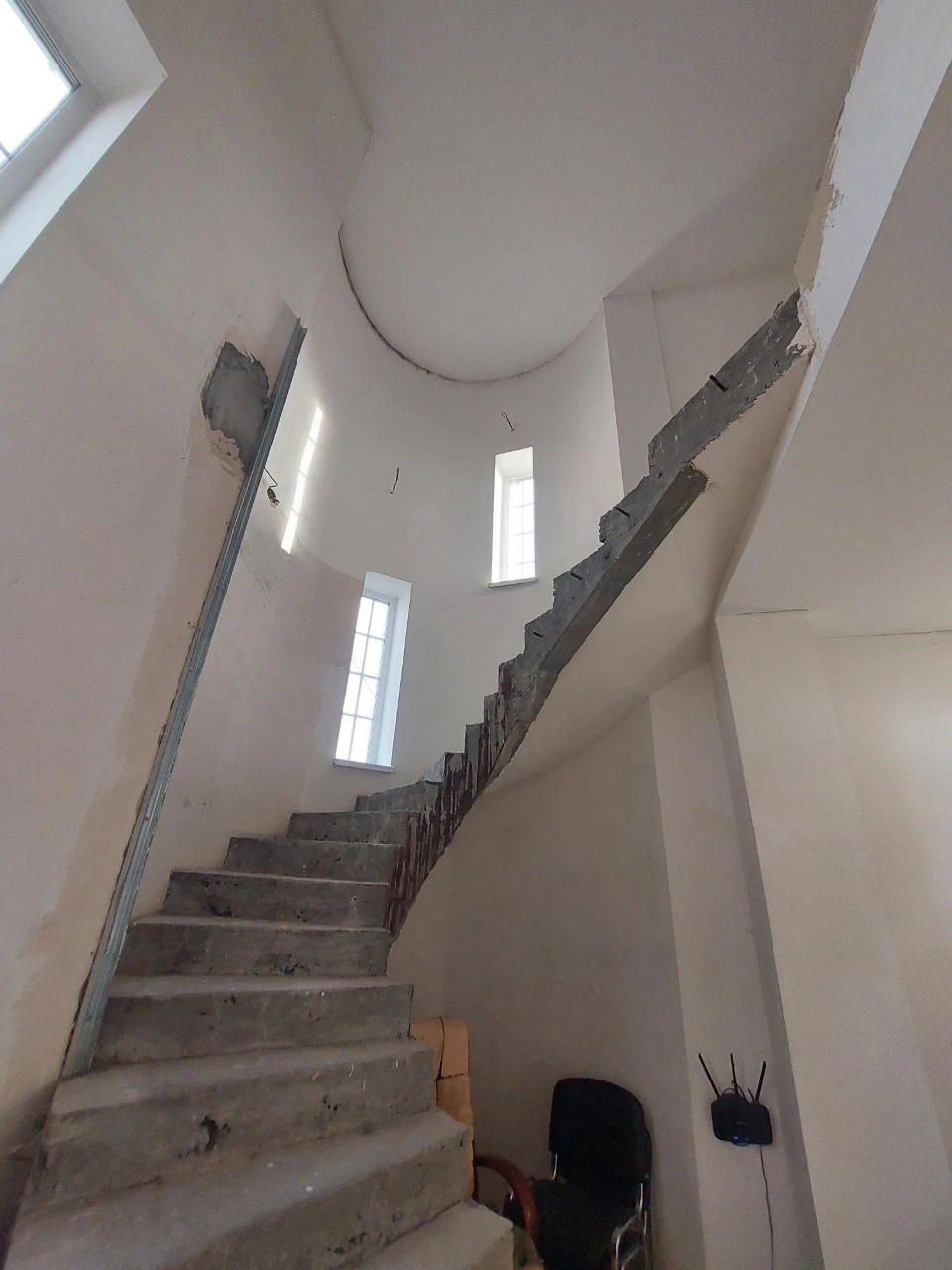 Sale of a two-story house. Litke Street.